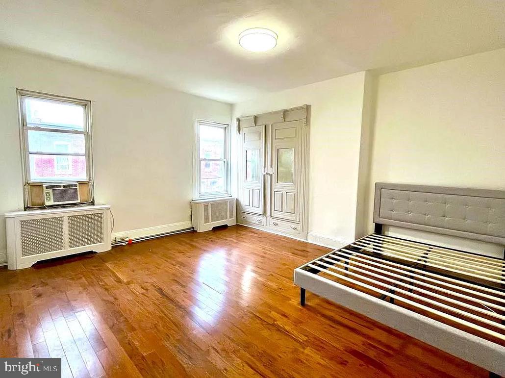 2127 Tasker St #2 Property Photo 7