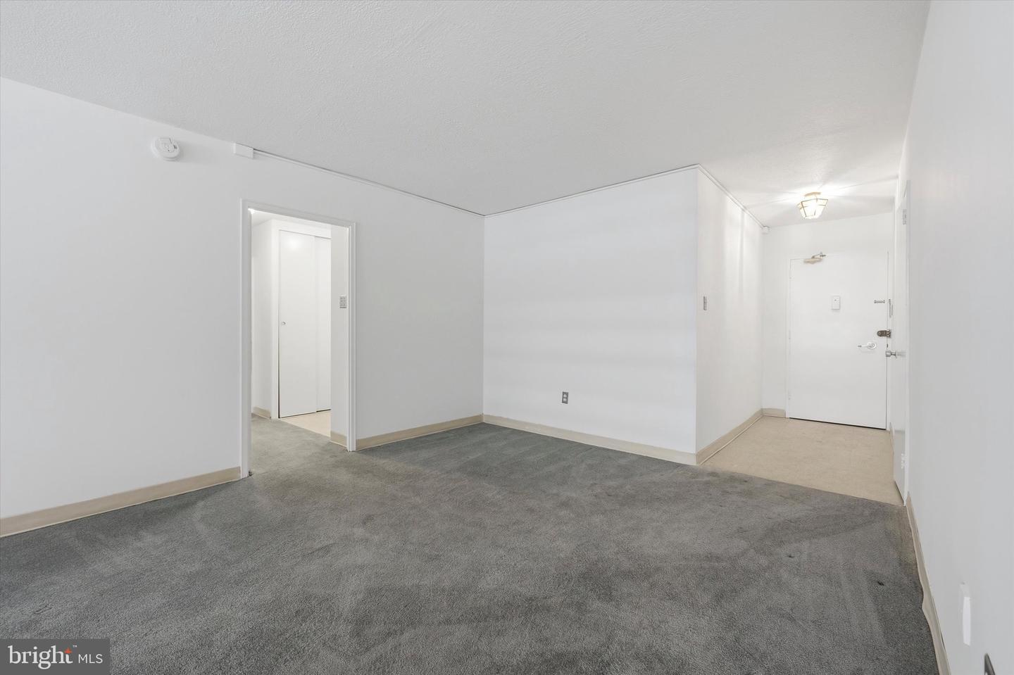 1900 John F Kennedy Blvd #314 Property Photo 8