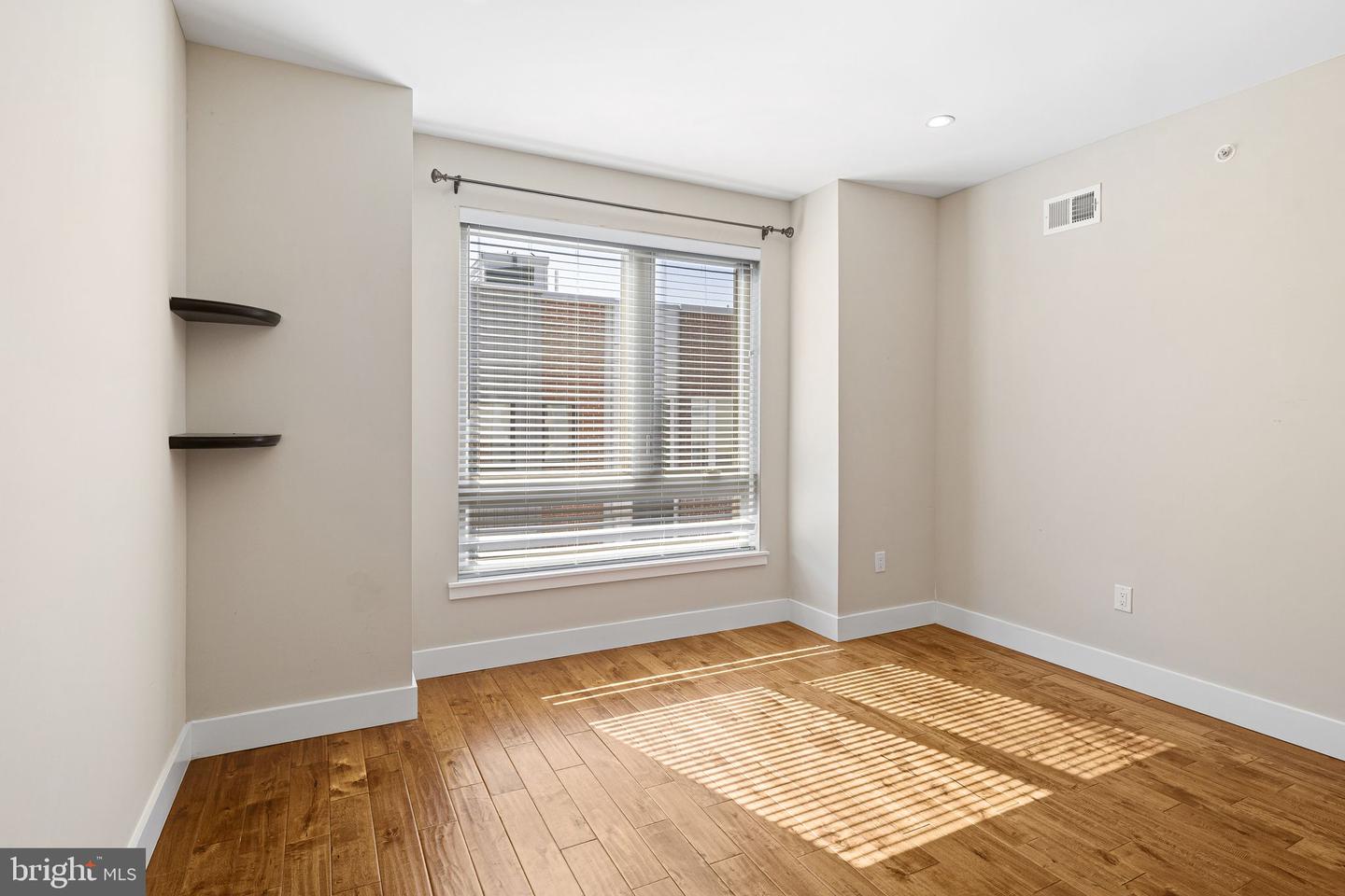 1443 S Colorado St Property Photo 27