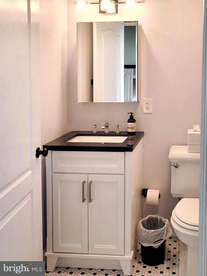511-19 N Broad St #901 Property Photo 18