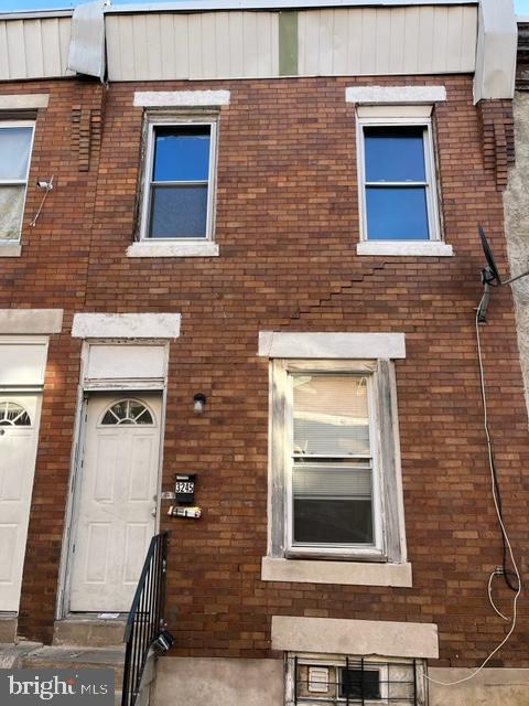 3245 N Hope St Property Photo 1