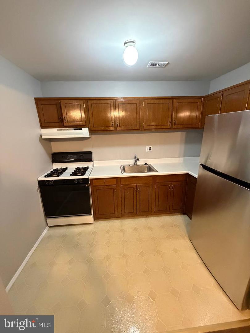 3422 Morrell Ave #2 Floor Property Photo 4