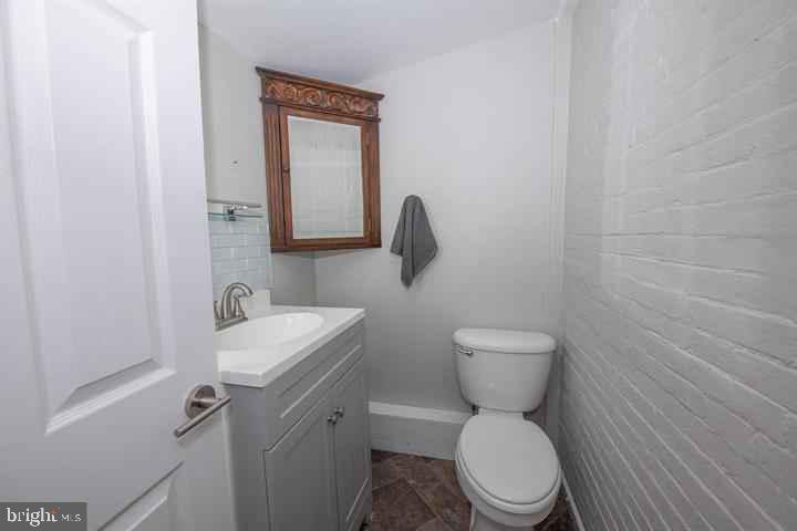 2658 N 27th St Property Photo 15