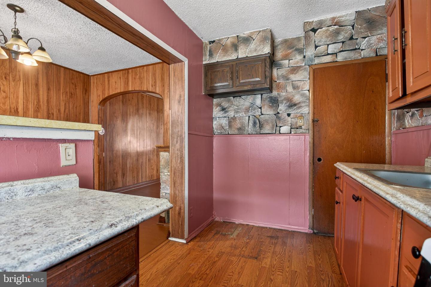 3906 L St Property Photo 6