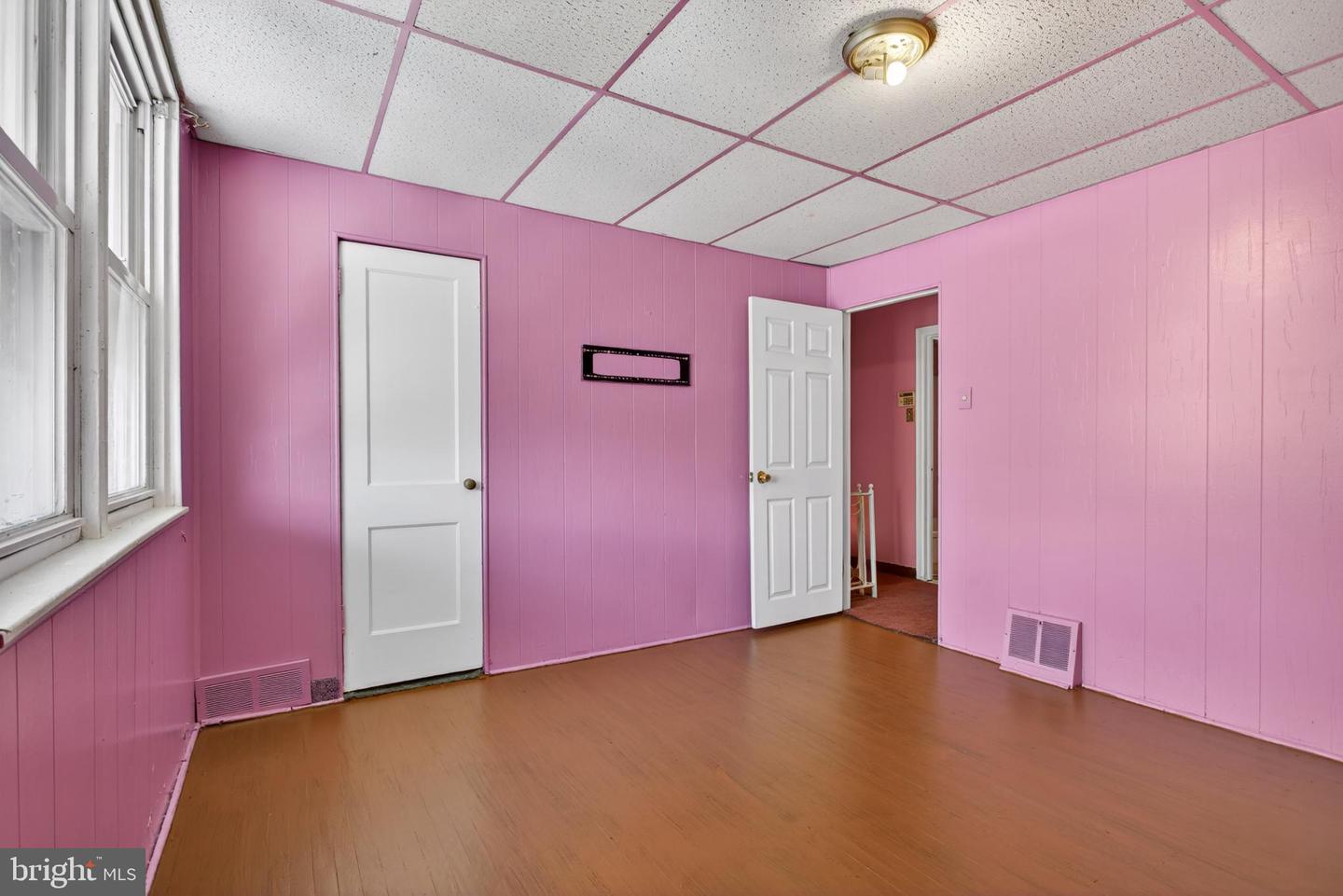 3906 L St Property Photo 9