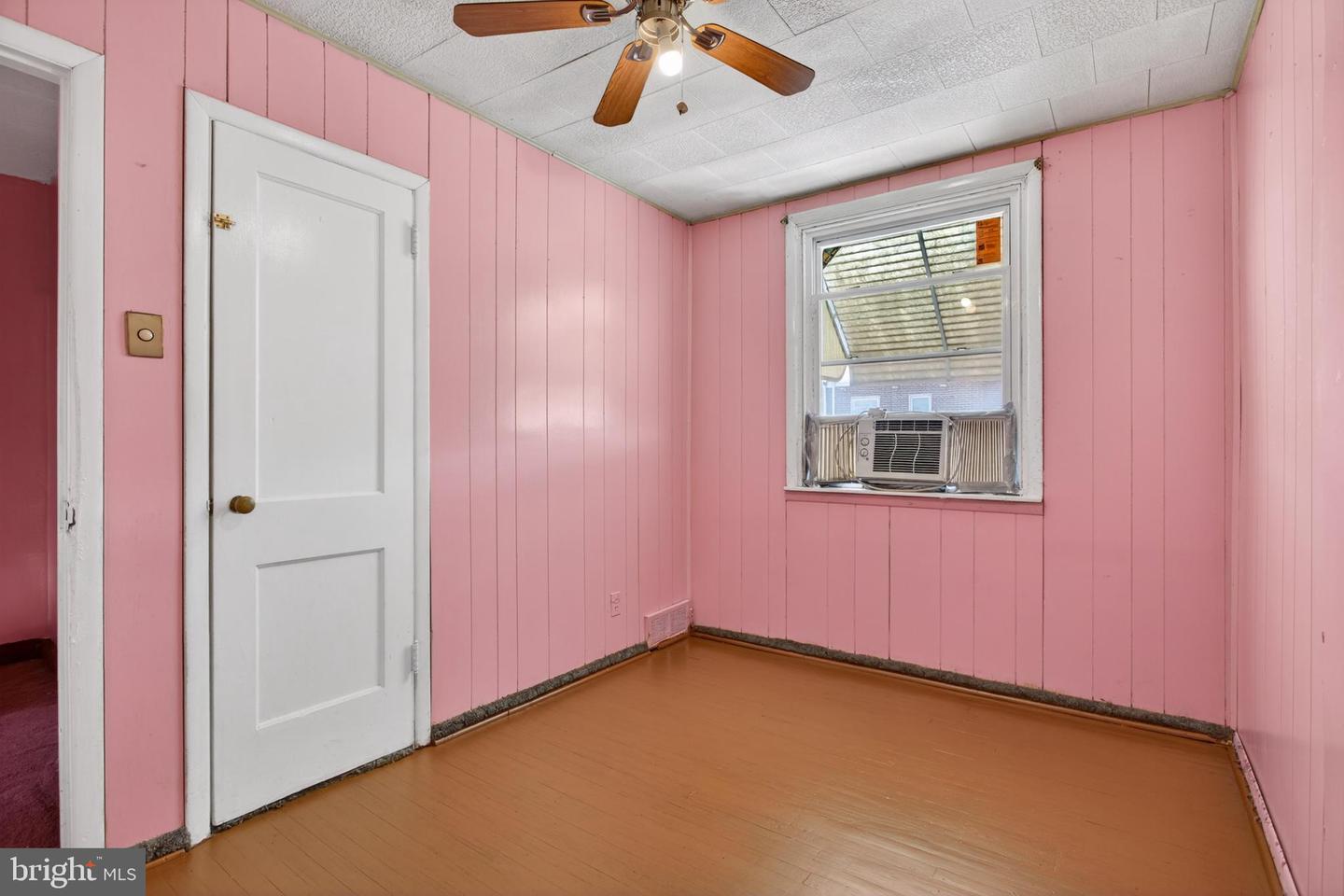 3906 L St Property Photo 12