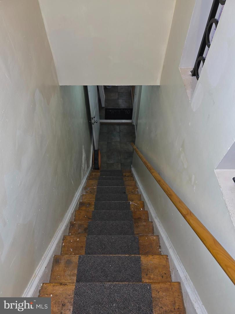 706 S 52nd St Property Photo 11