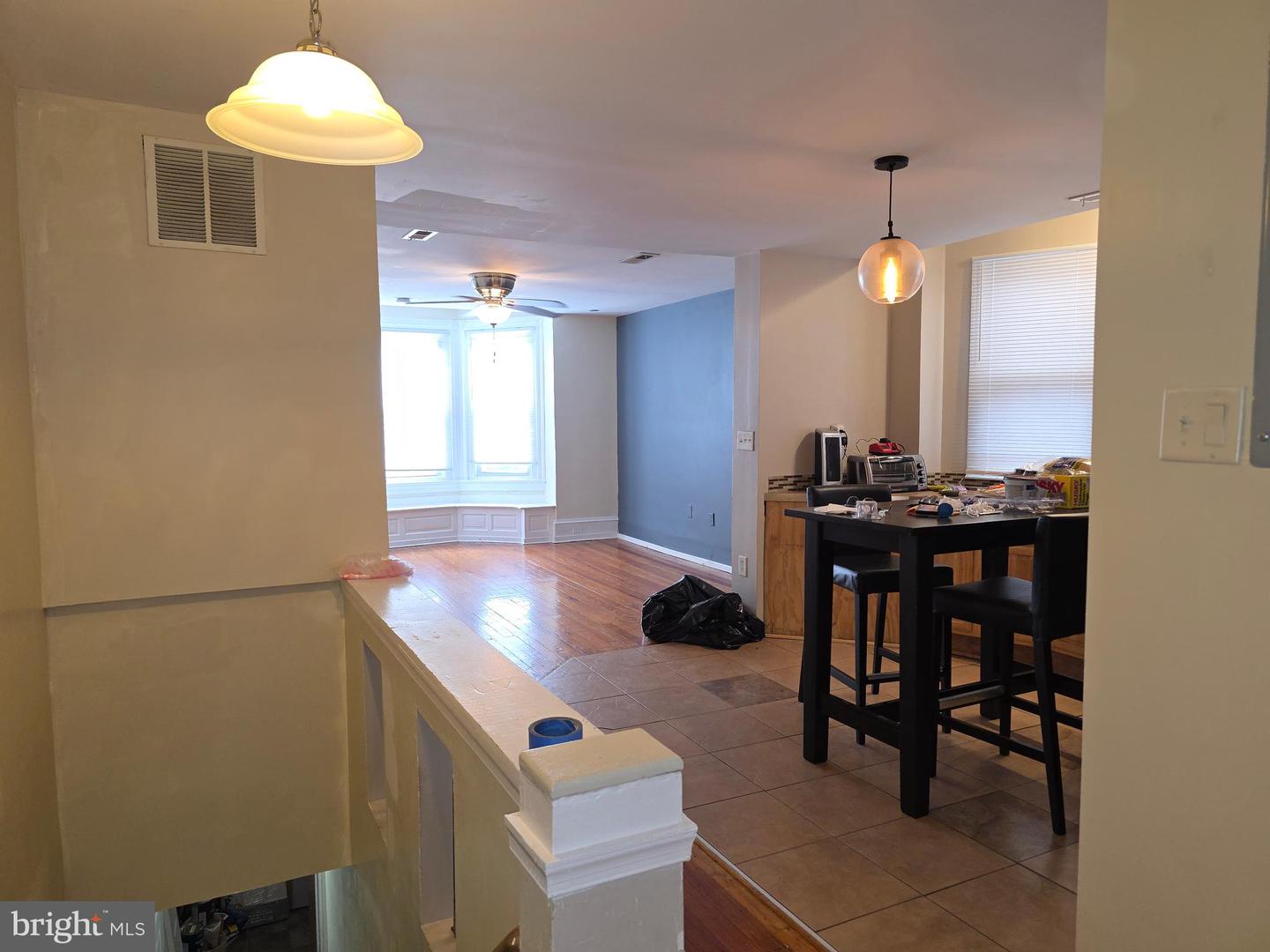 706 S 52nd St Property Photo 12