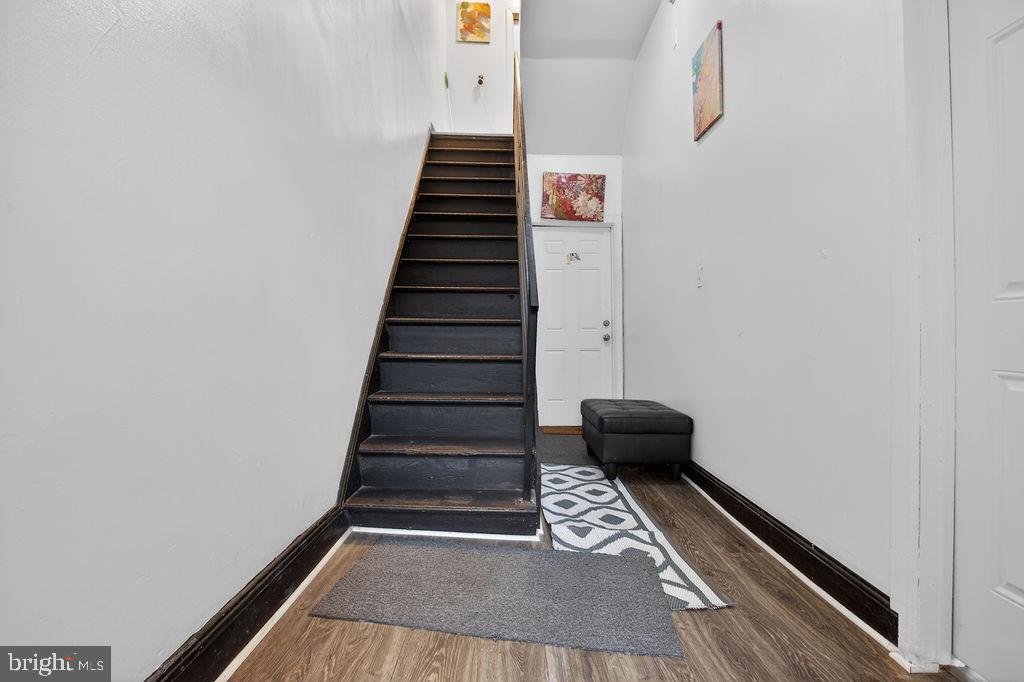 6220 Vine St Property Photo 16