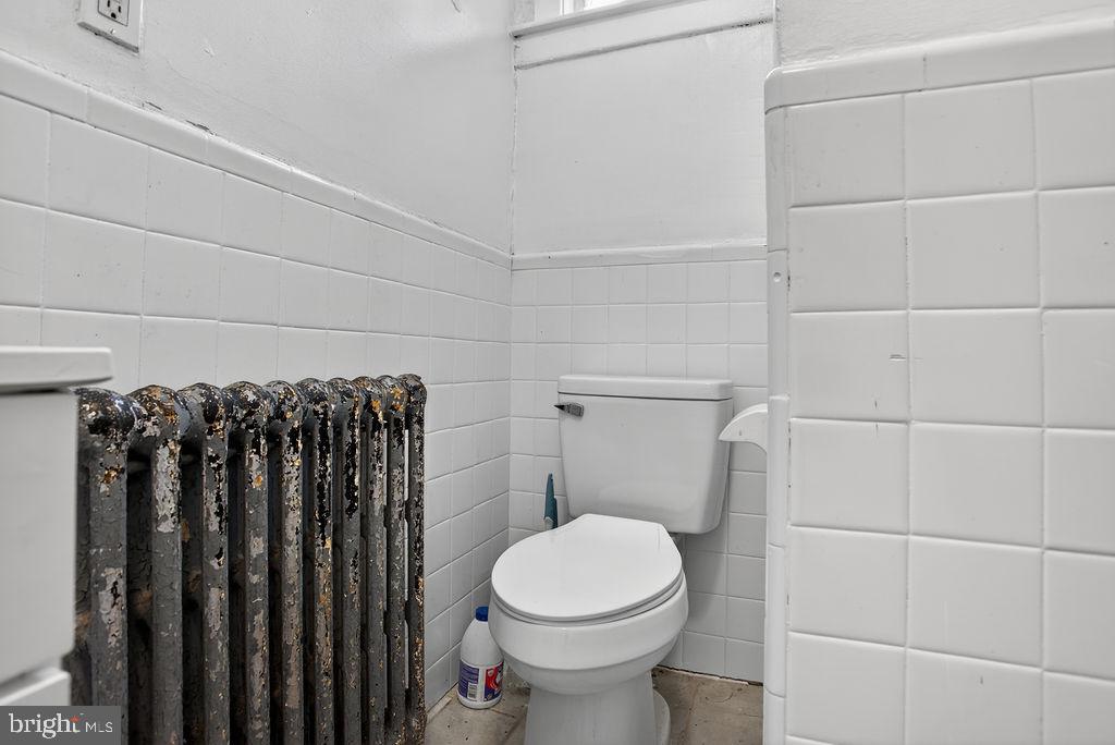 6220 Vine St Property Photo 31