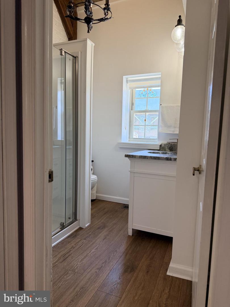 4406 Baker St Property Photo 11