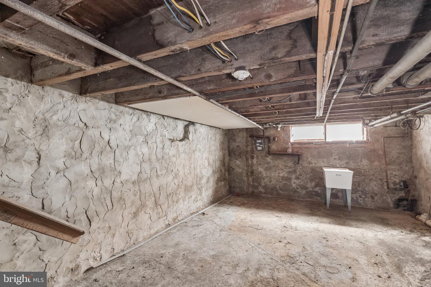 1932 S Bouvier St Property Photo 17