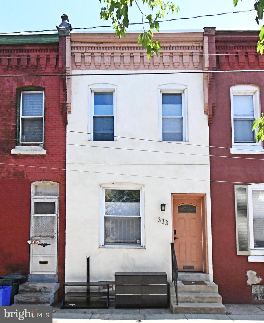 333 N HOLLY ST Property Photo 1