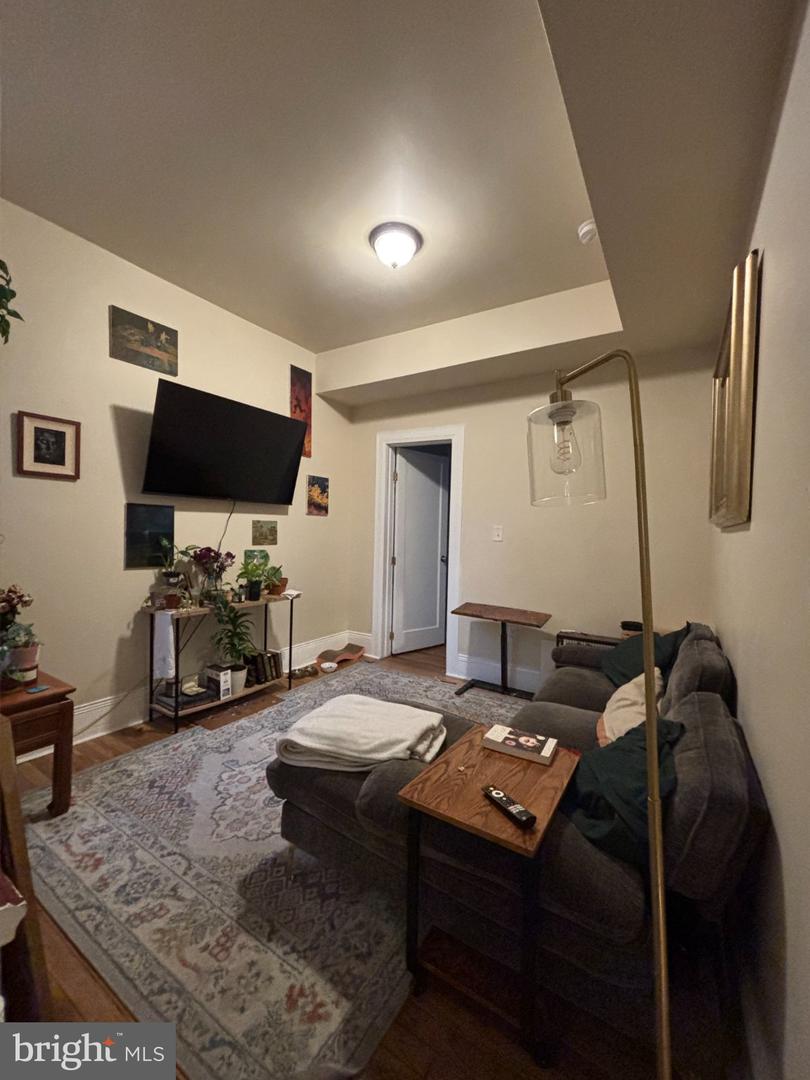 1309 N 19th St #b Property Photo 3