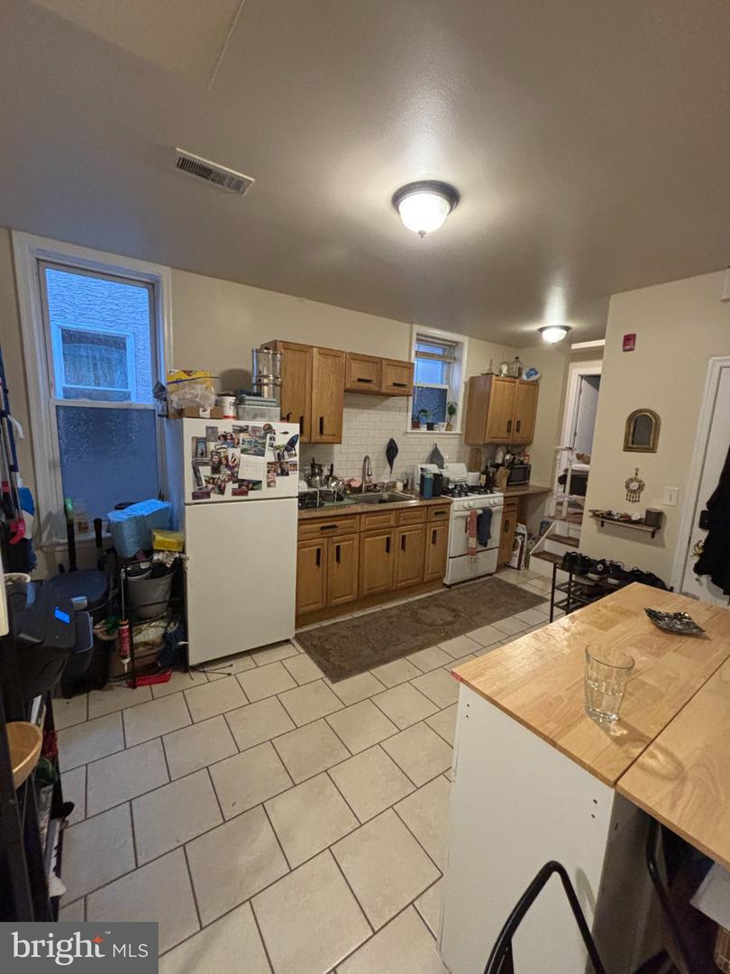 1309 N 19th St #b Property Photo 11