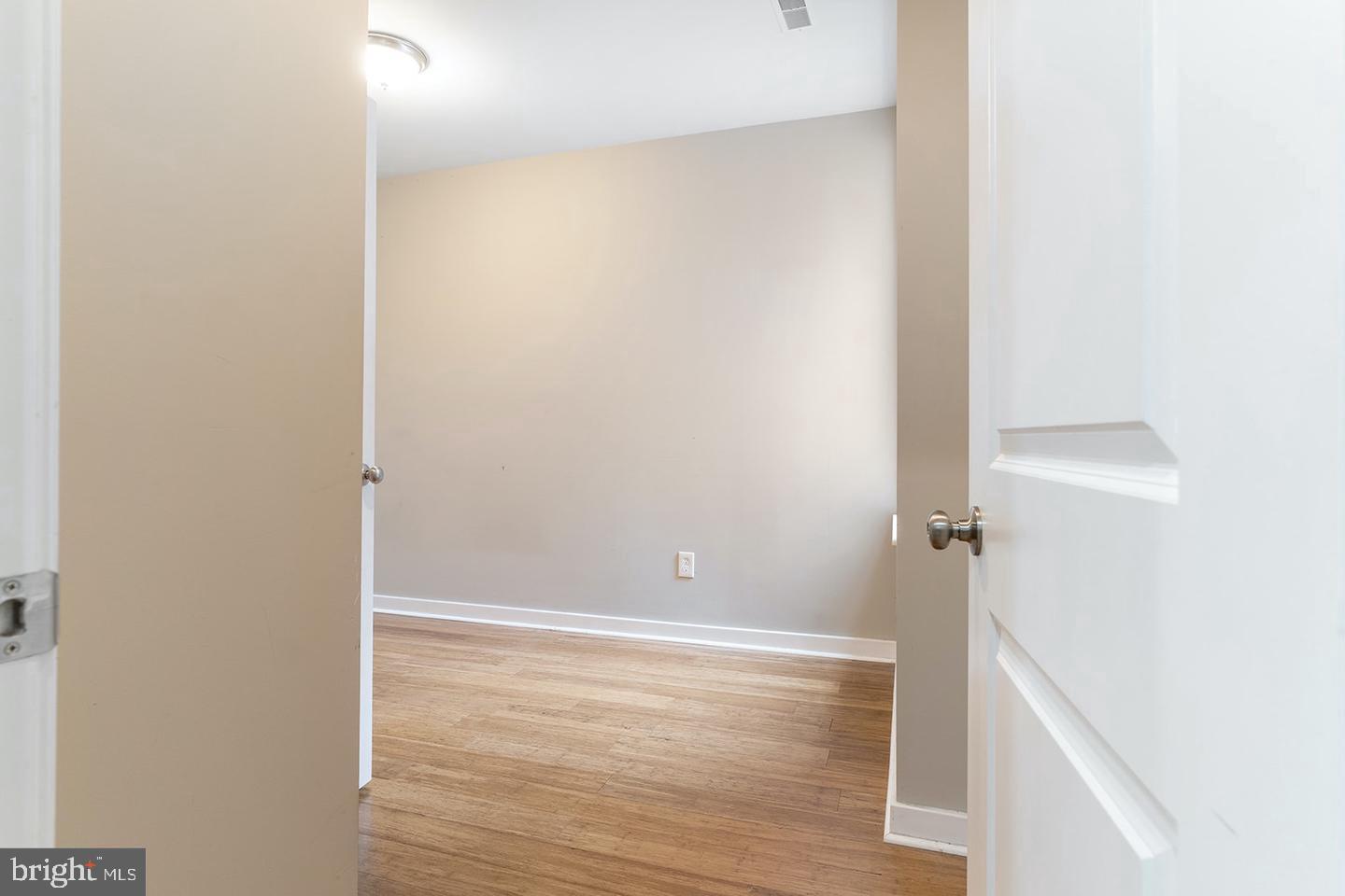 616 S 4th St #1f Property Photo 14