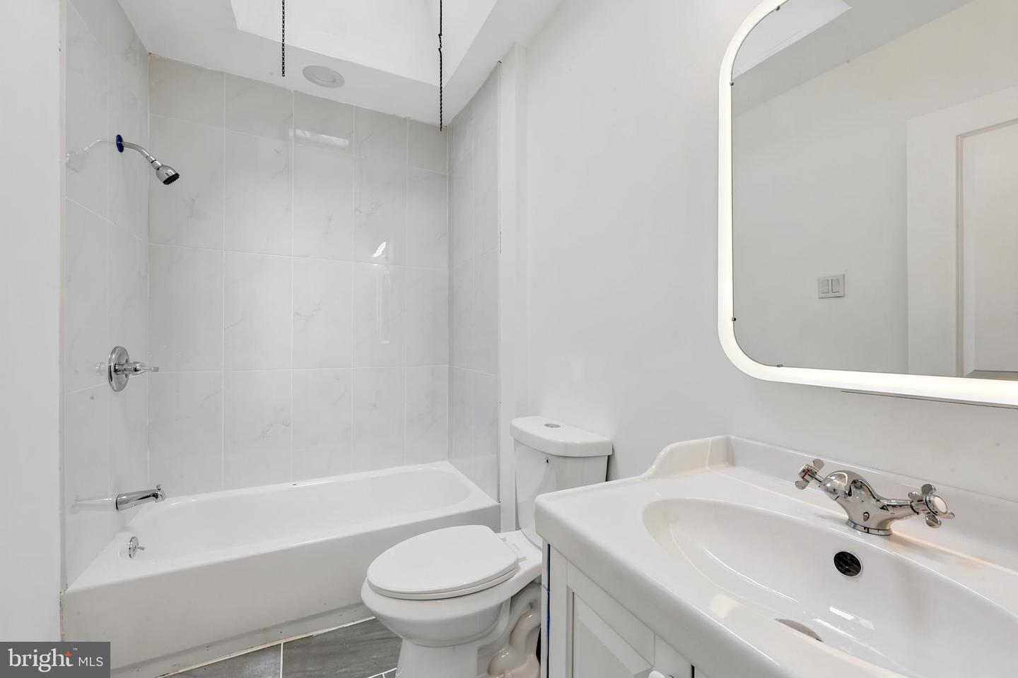 2606 S 61st St Property Photo 12