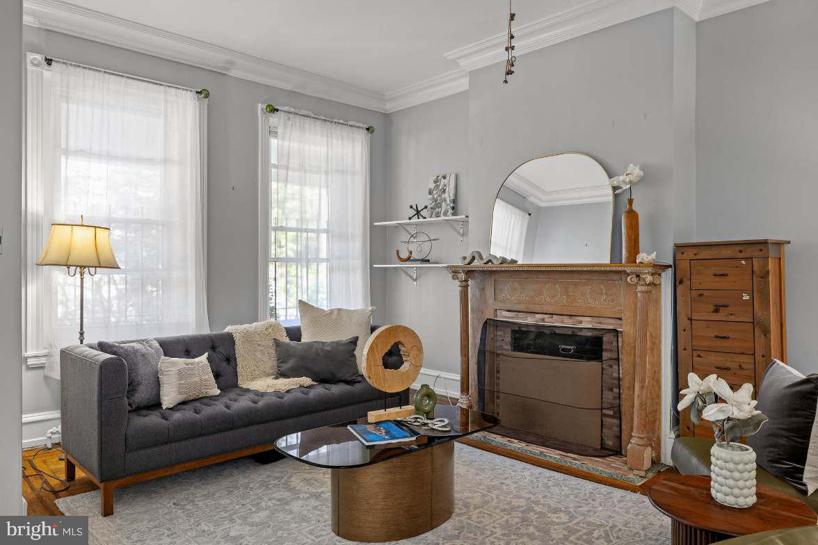 4818 Warrington Ave Property Photo 12
