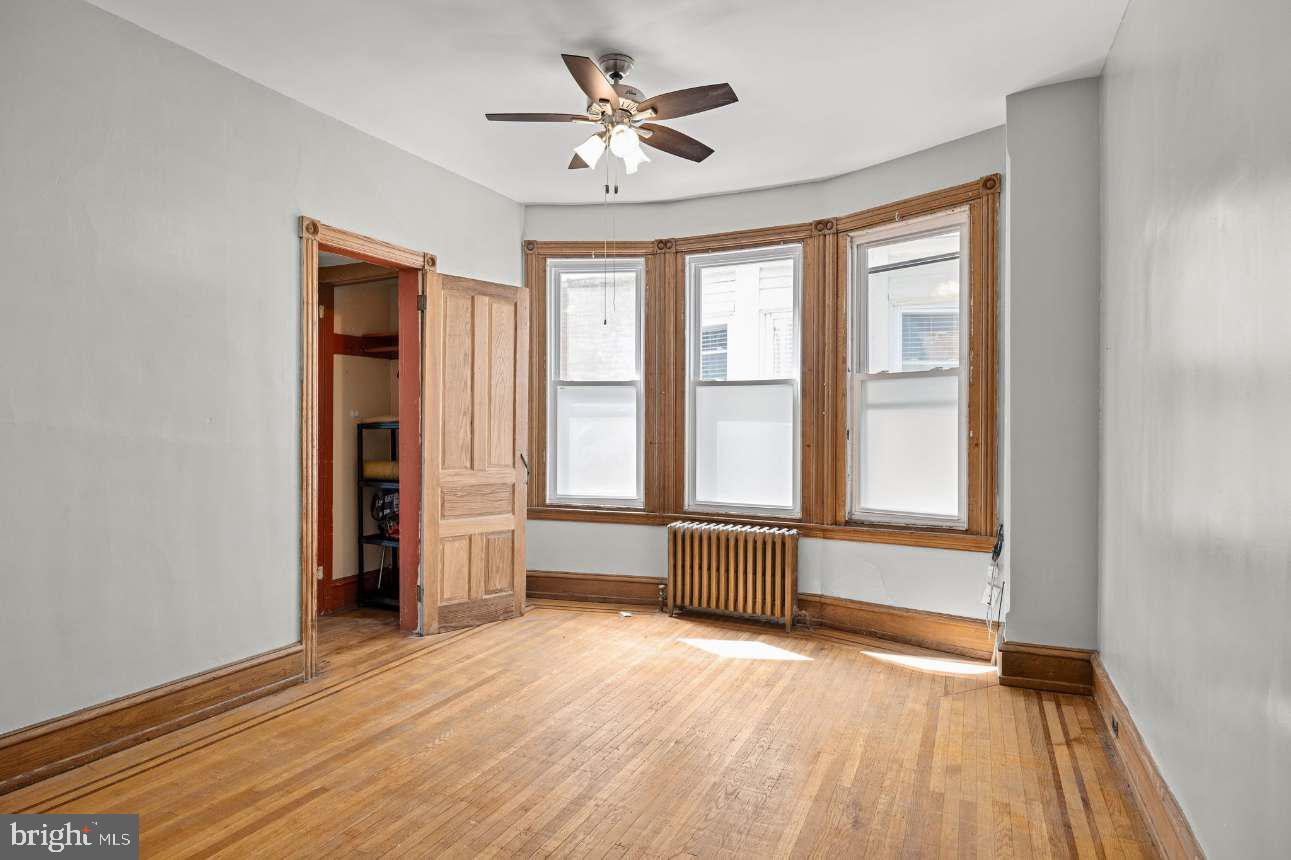 4818 Warrington Ave Property Photo 34