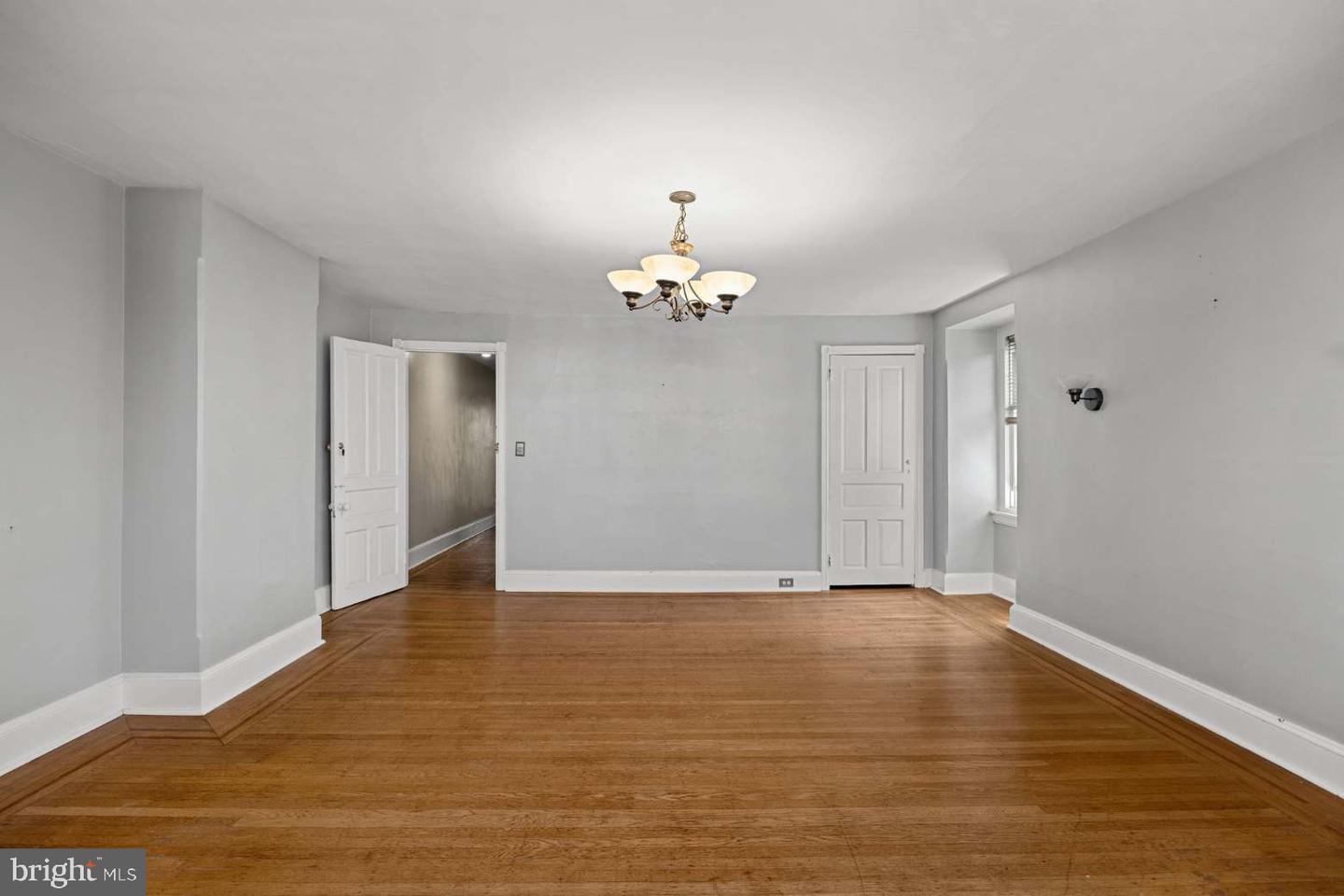 4818 Warrington Ave Property Photo 40