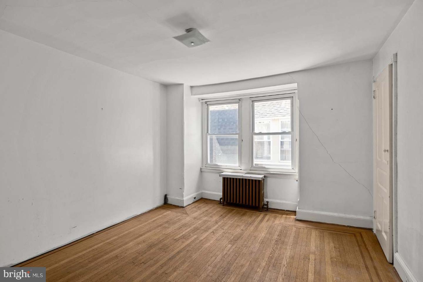 4818 Warrington Ave Property Photo 41