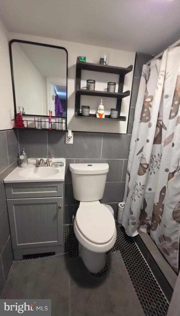 4113 Comly St Property Photo 12