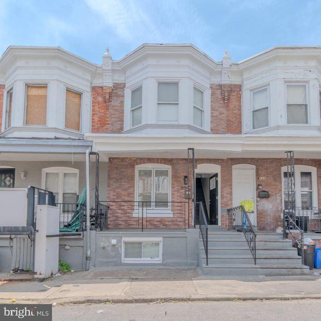 5542 Pemberton St Property Photo 1