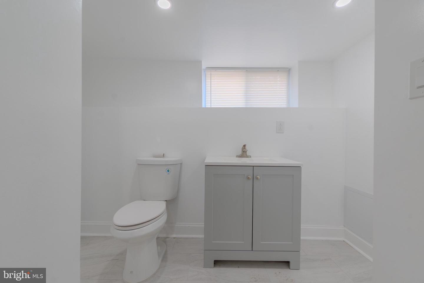 5542 Pemberton St Property Photo 34