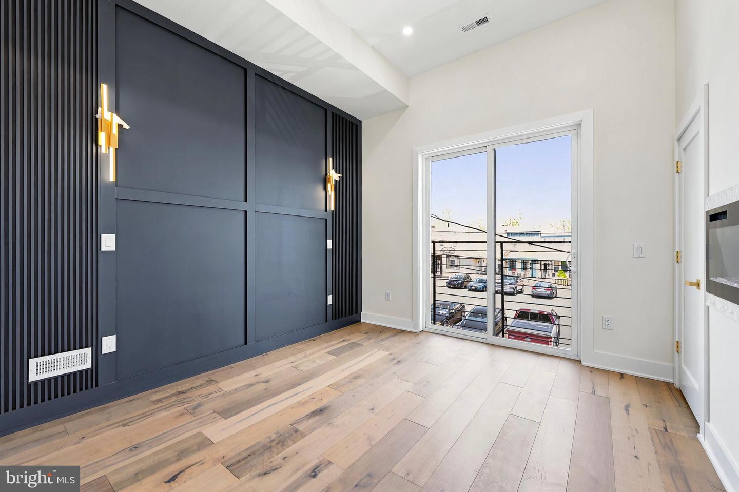 2506-8 E York St Property Photo 26