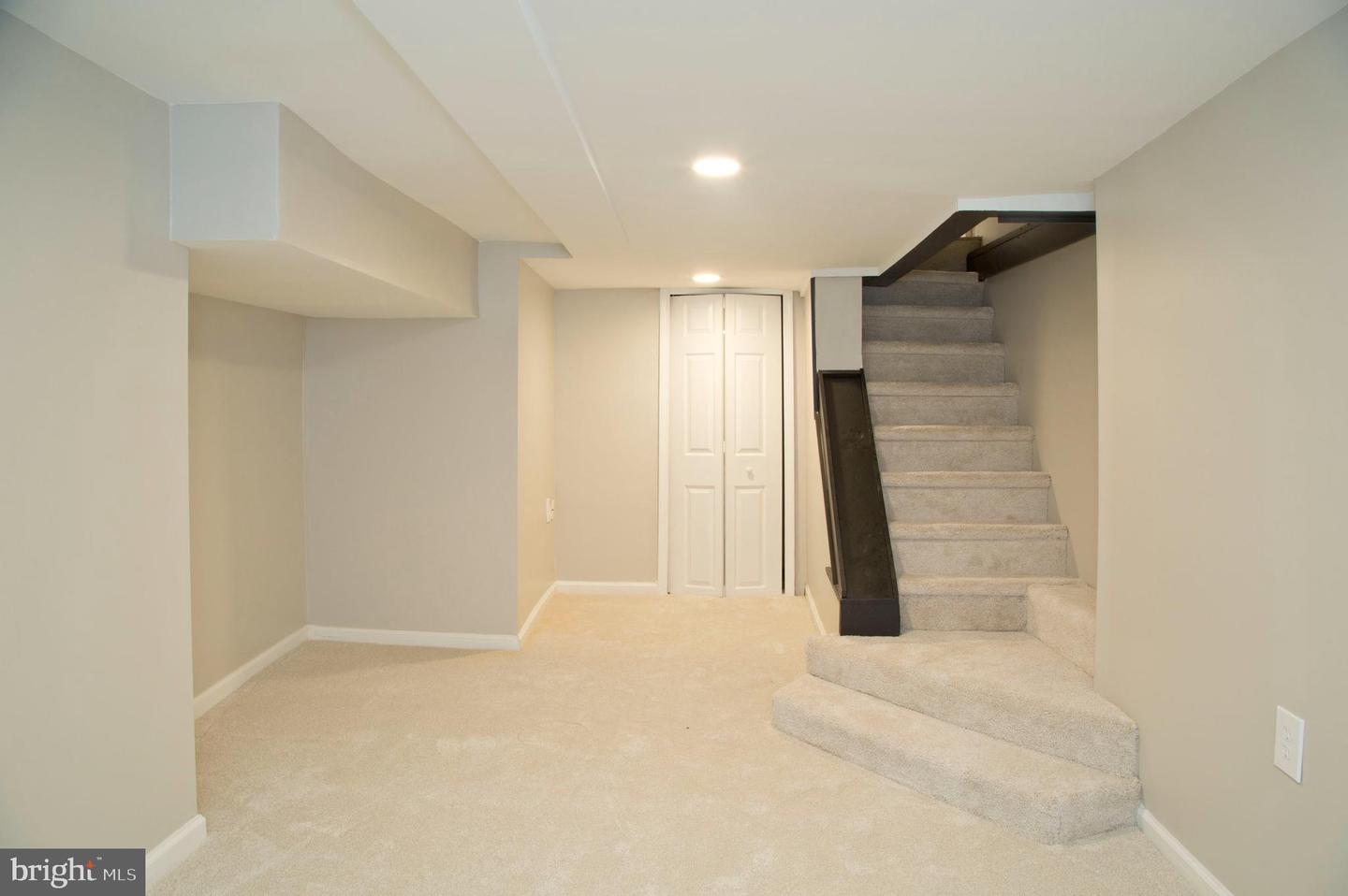1229 S Warnock St Property Photo 8