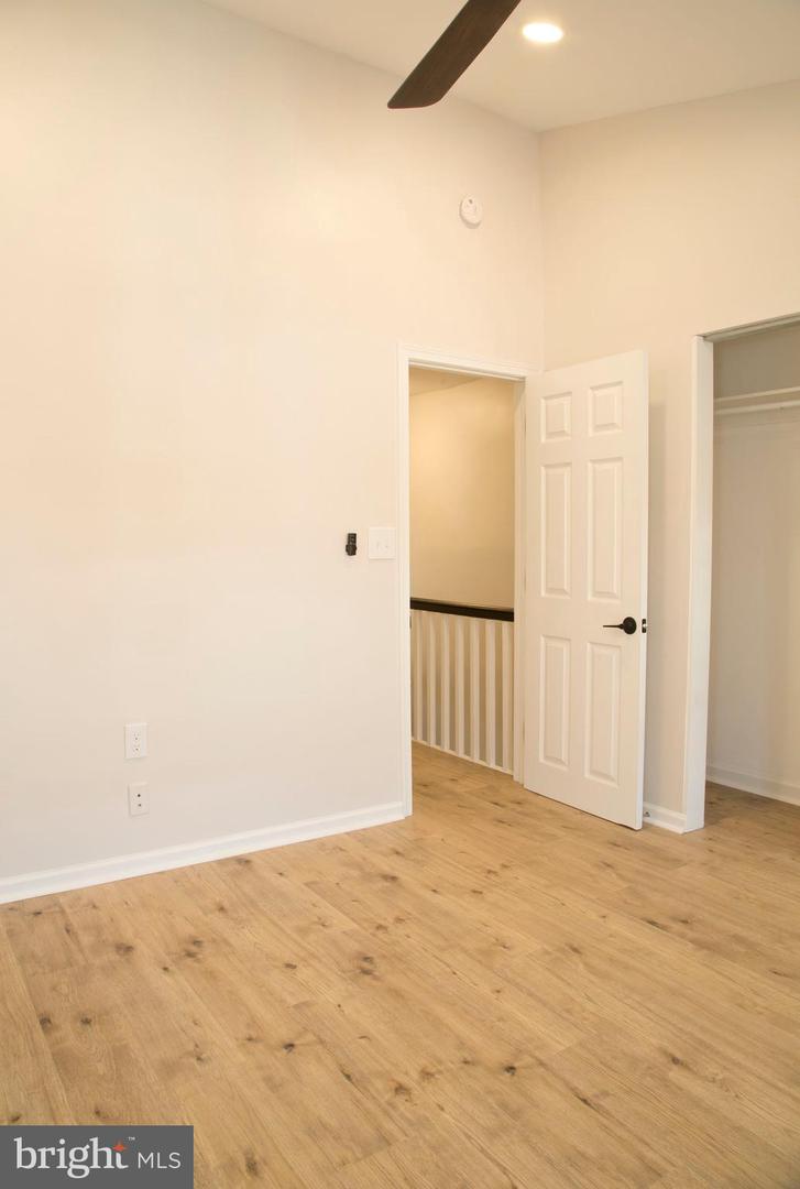 1229 S Warnock St Property Photo 17