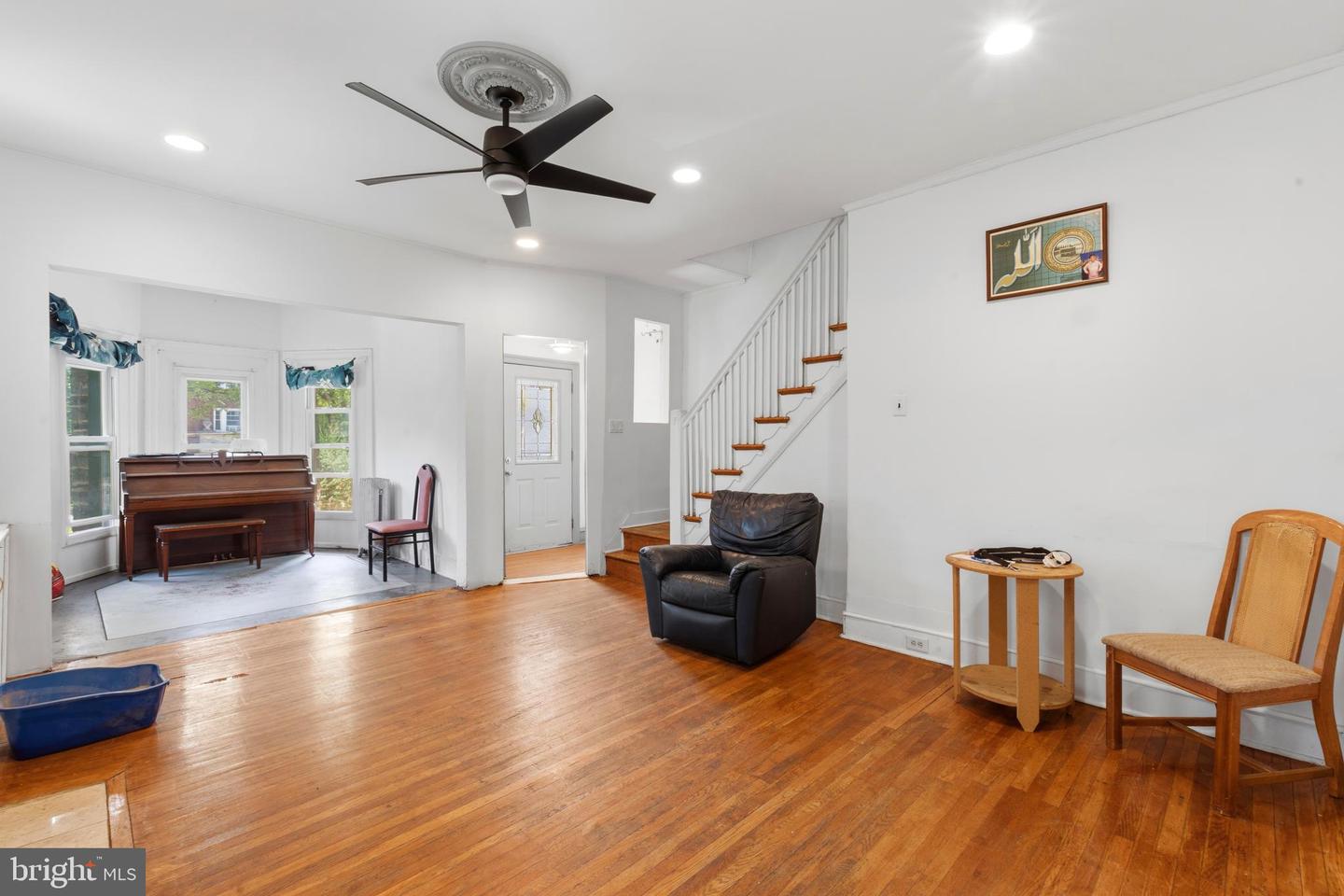 6211 Wayne Ave Property Photo 14
