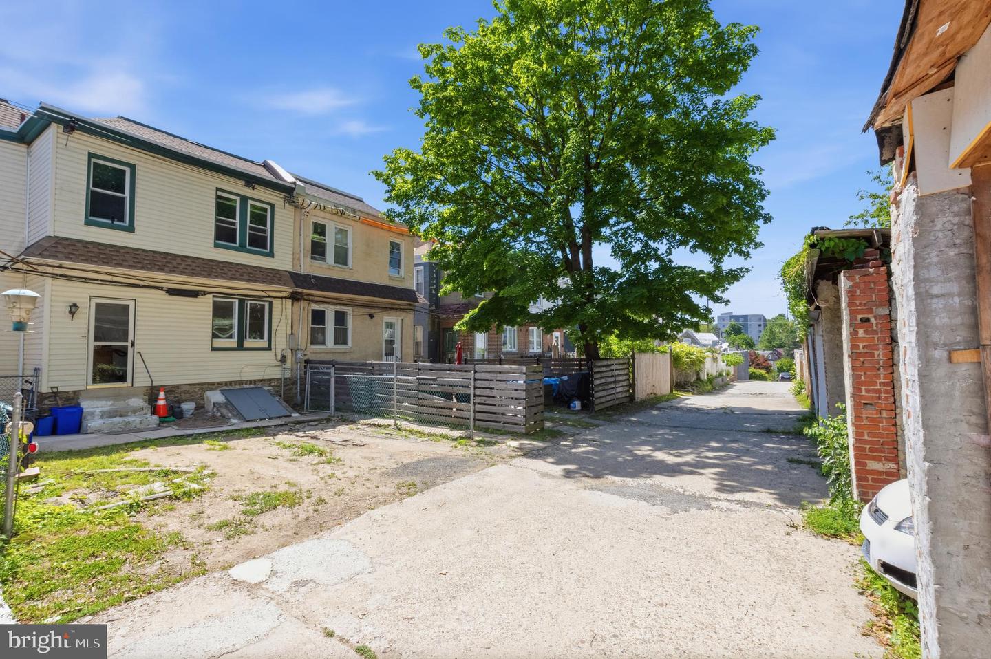 6211 Wayne Ave Property Photo 22
