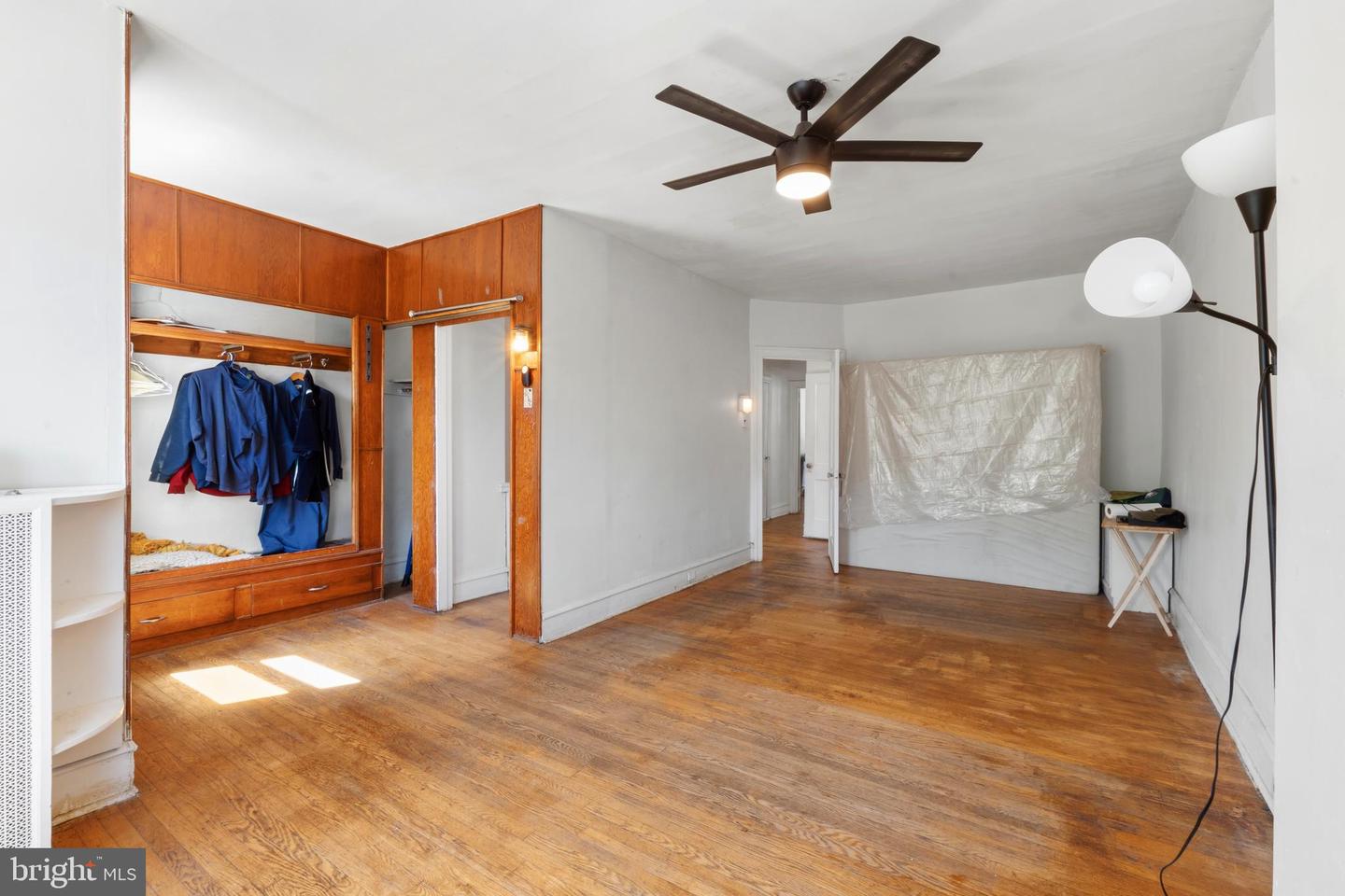 6211 Wayne Ave Property Photo 31
