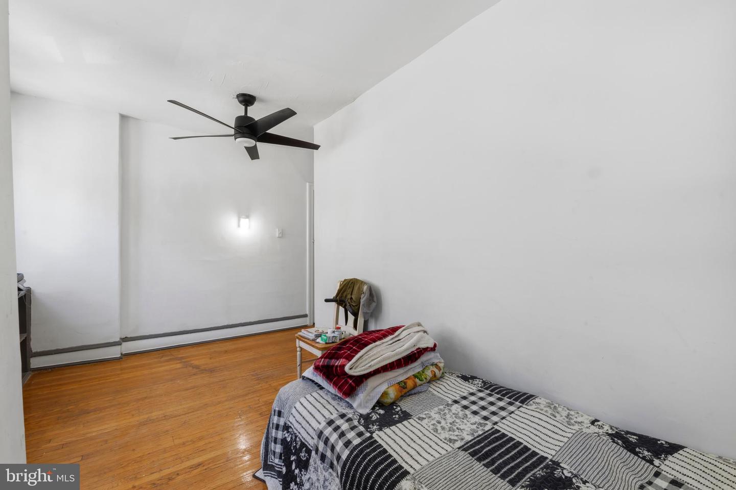 6211 Wayne Ave Property Photo 33