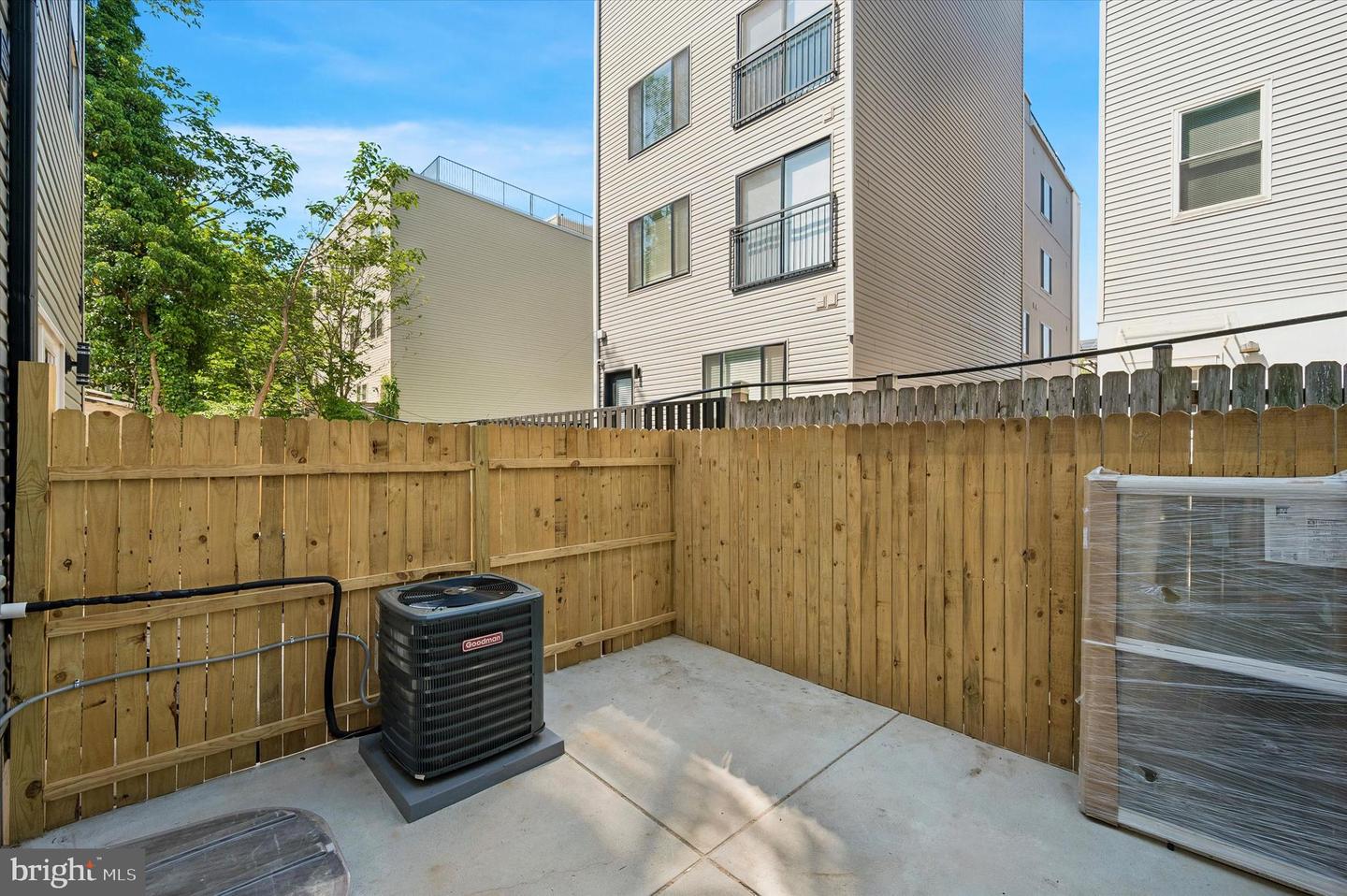 636 N Shedwick St Property Photo 35