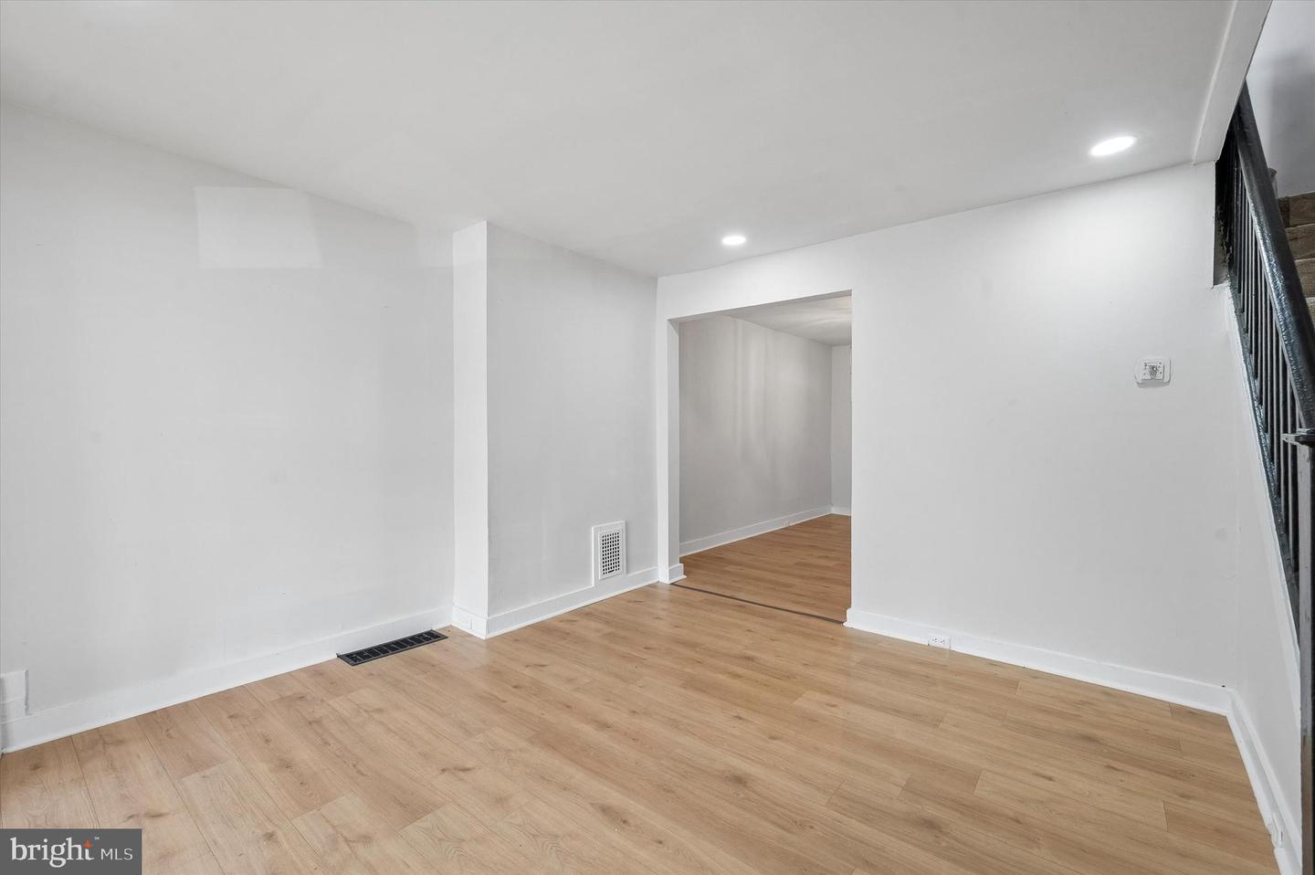 2615 S Hobson St Property Photo 4