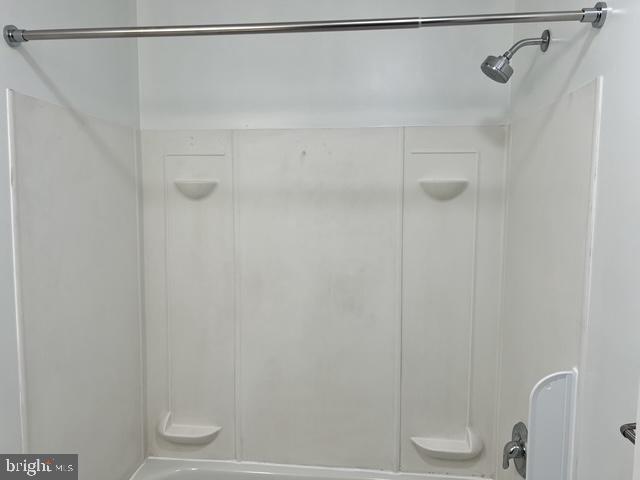 605 N 44th St Property Photo 13