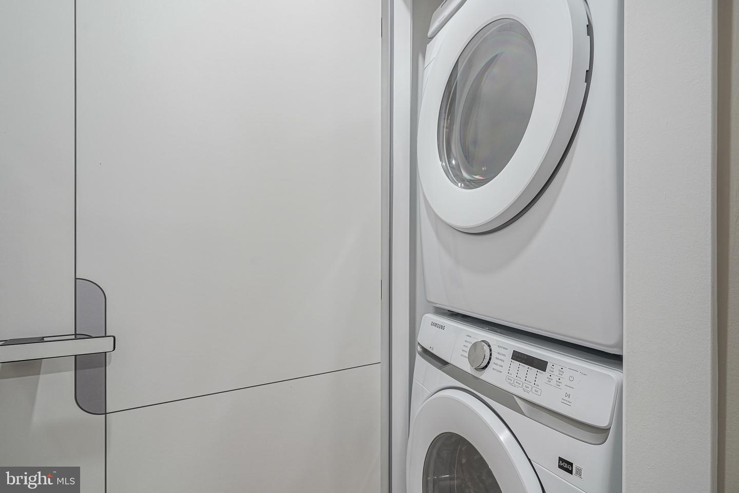4432-00 Wingate St #304 Property Photo 22