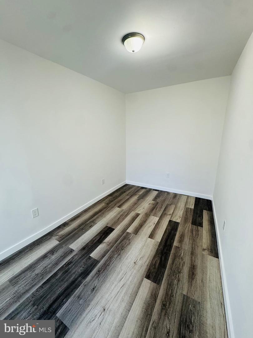 1836 E Wensley St Property Photo 19