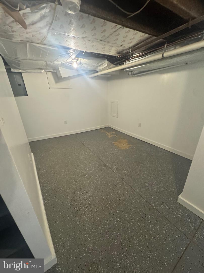 1836 E Wensley St Property Photo 28