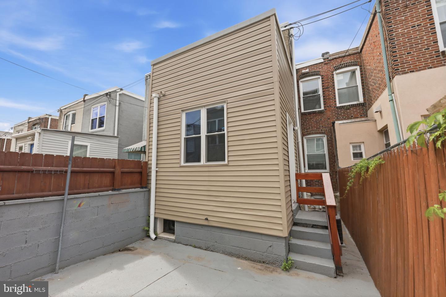 2715 Reed St Property Photo 34