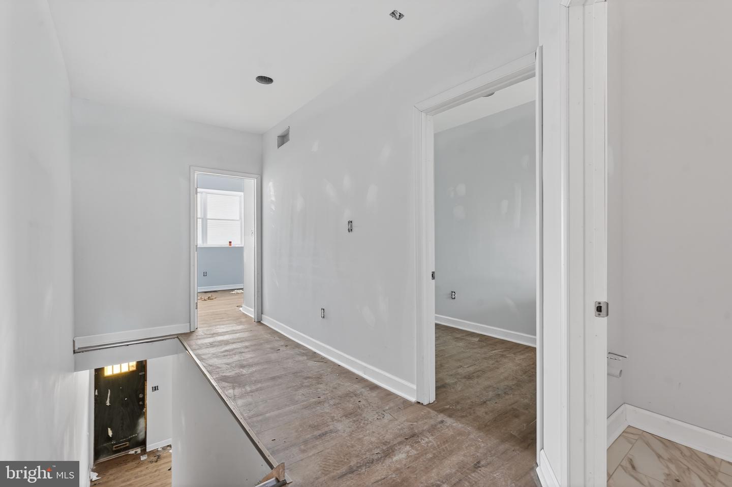 1008 Snyder Ave Property Photo 16