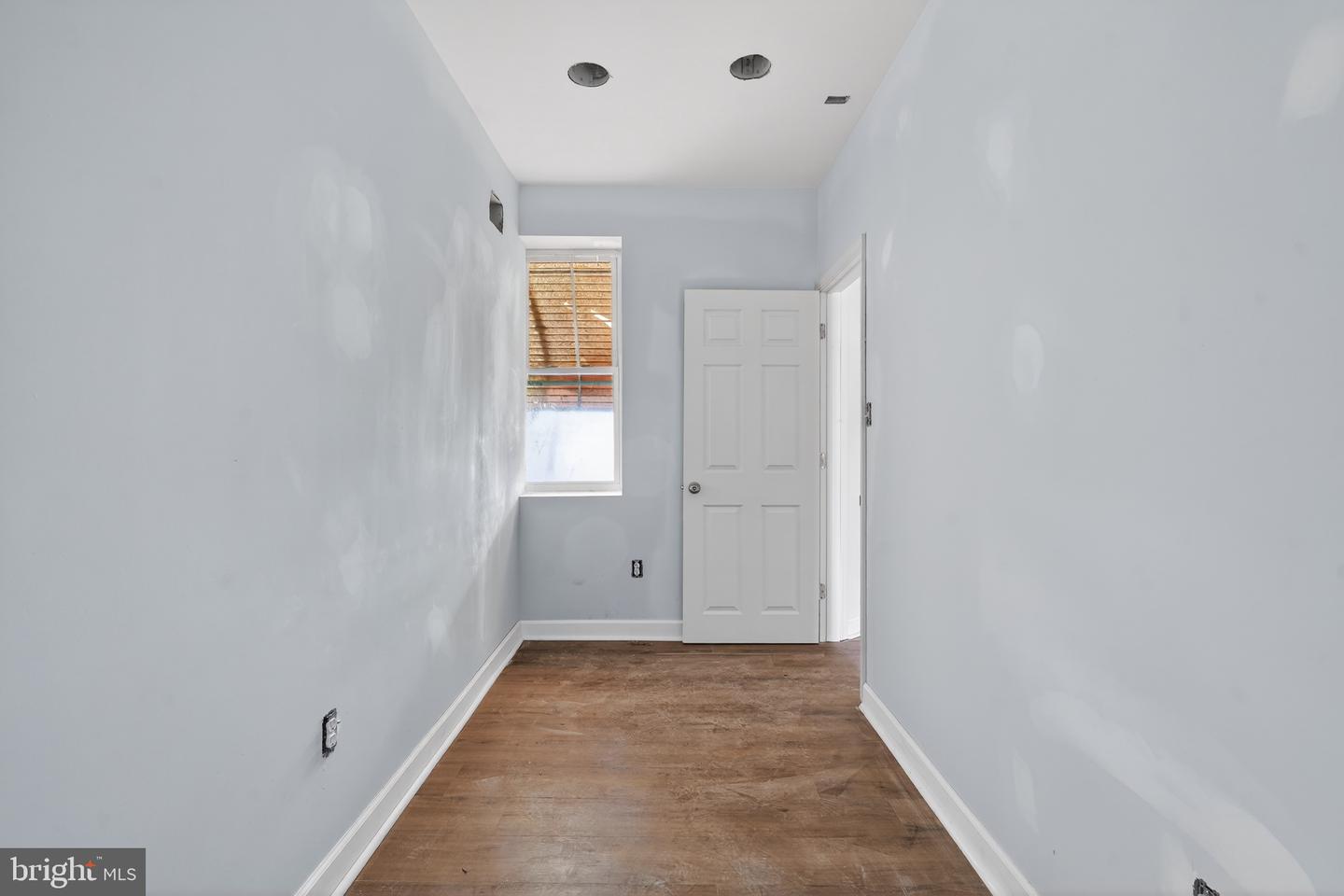 1008 Snyder Ave Property Photo 19