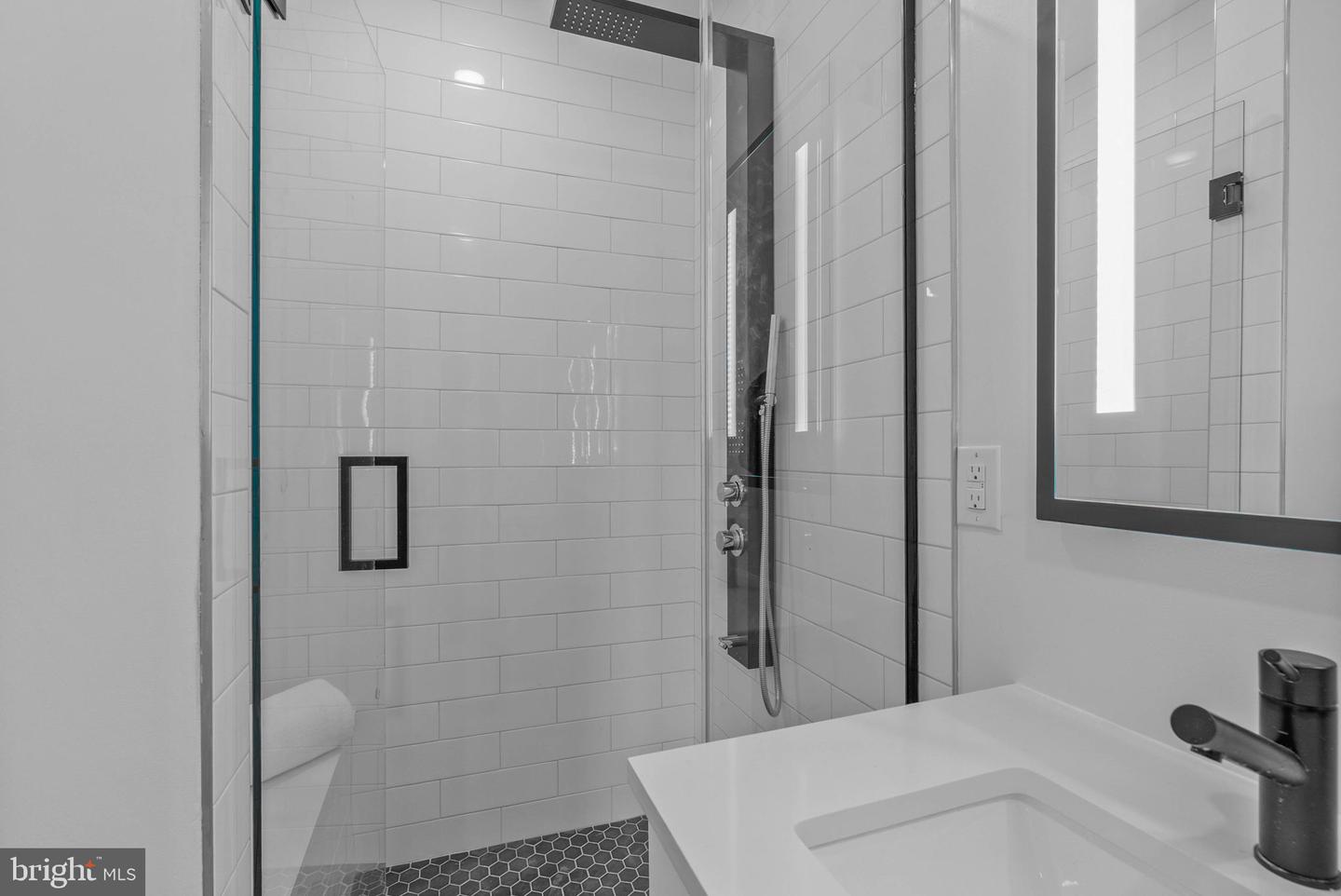 1501 N 31st St #ph17 Property Photo 11