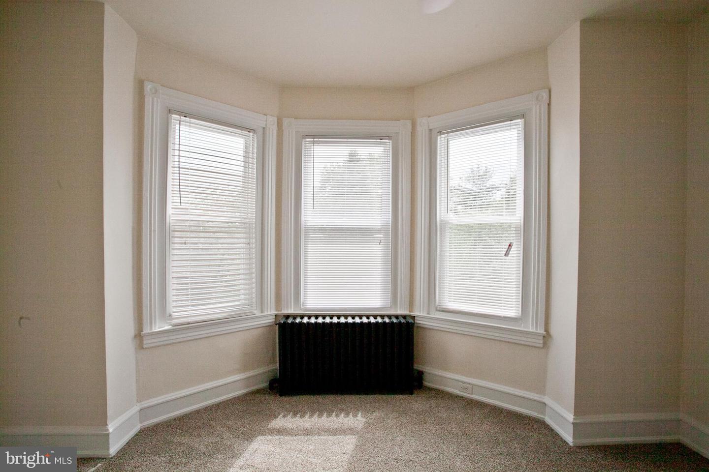 4205 Terrace St Property Photo 21