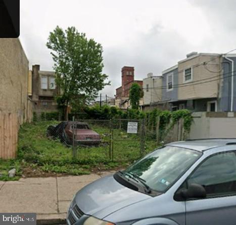 3309 N AMERICAN ST Property Photo 1