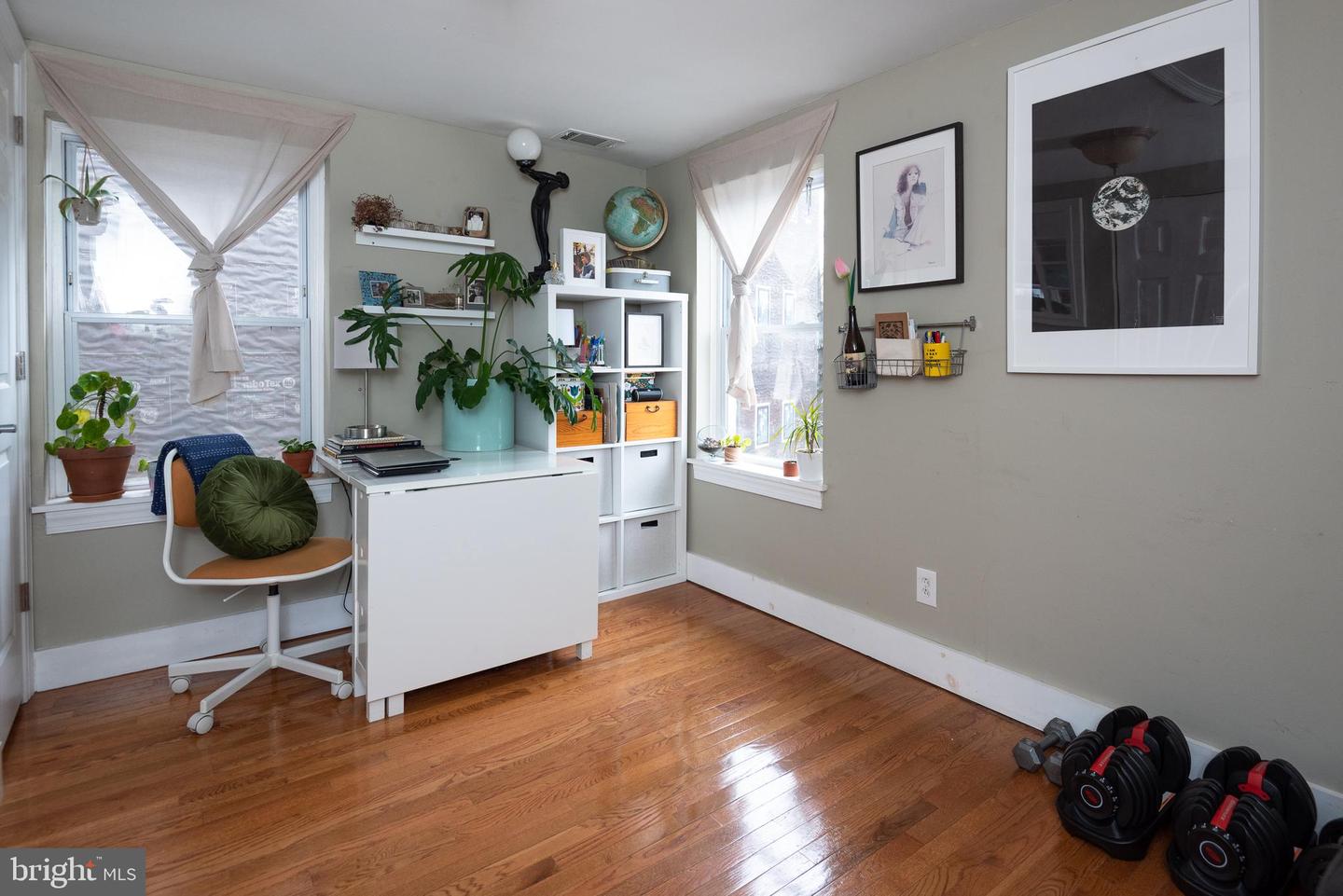 2165 E SUSQUEHANNA AVE #3 Property Photo 1