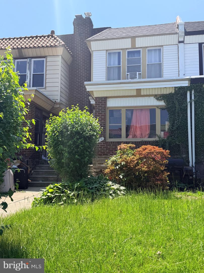 1806 72nd Ave Property Photo 1