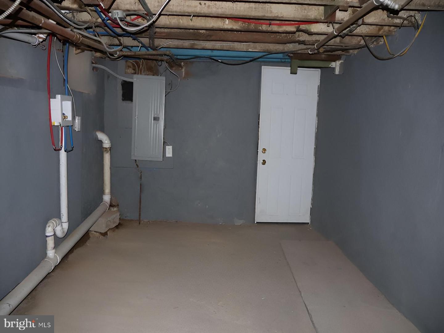 3336 N Hancock St Property Photo 20
